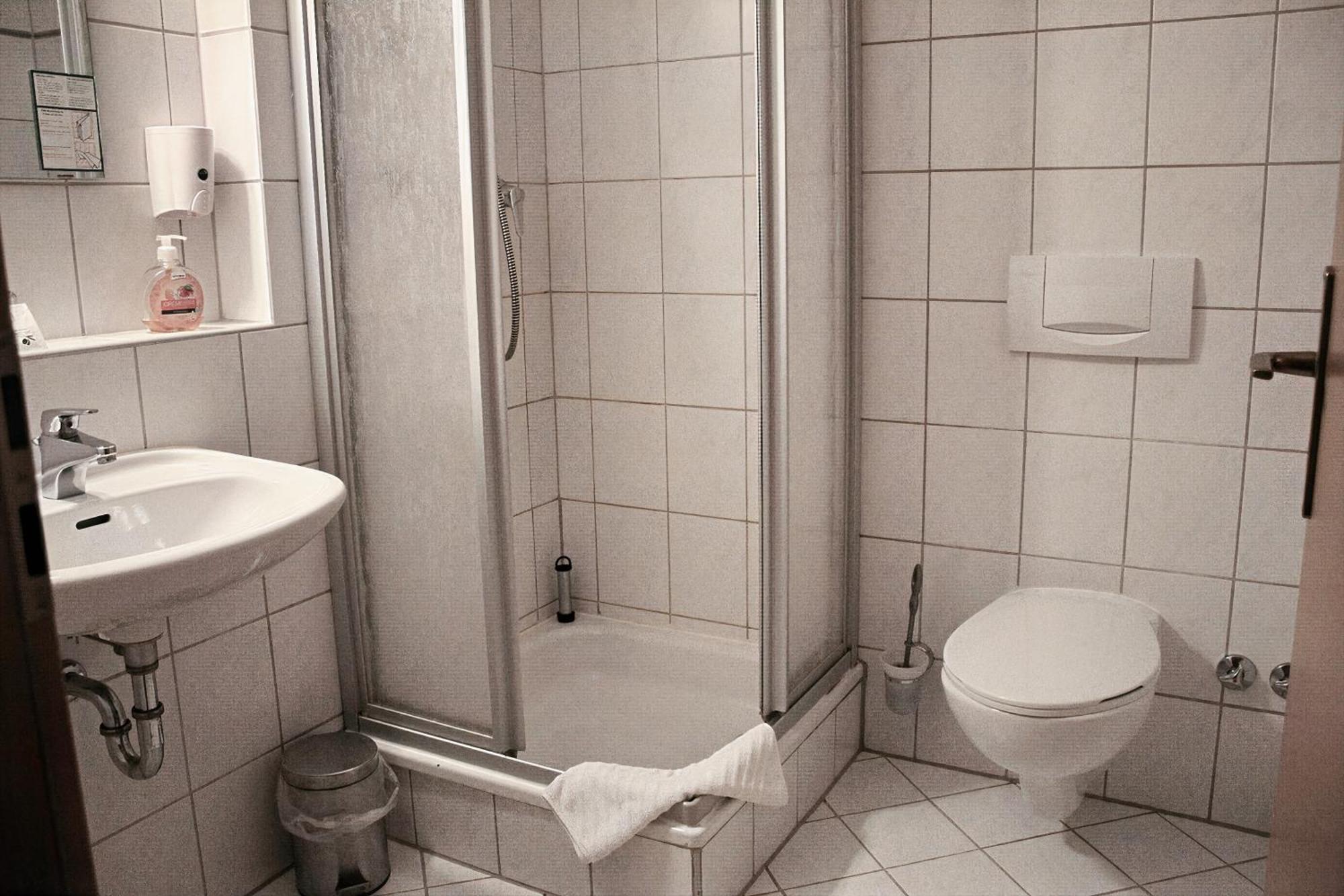 Waldhotel Feldbachtal Neuhaus am Rennweg Dış mekan fotoğraf
